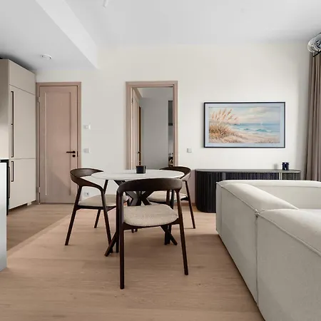 Peaceful Luxury In Marienholm