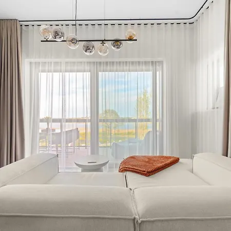 Peaceful Luxury In Marienholm הפסלאו