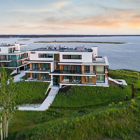 Peaceful Luxury In Marienholm Lägenhet *
